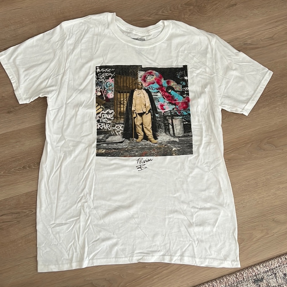 Notorious B.I.G. White tee size L in men’s